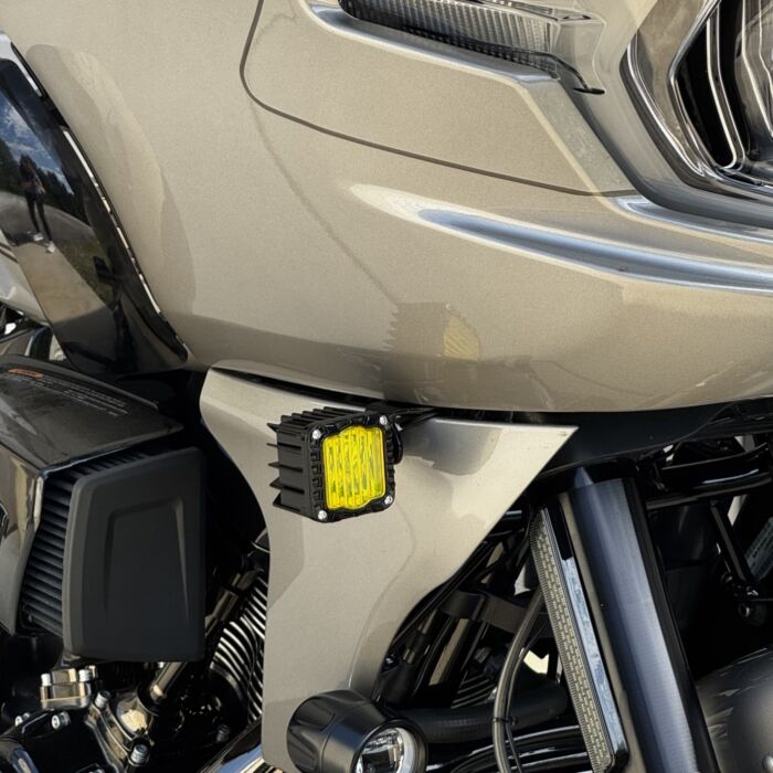 Shark Demon™ LED Front Turn Signals for 2023.5-2025 Road Glide